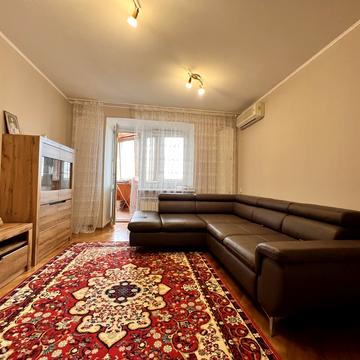 Миропільська вул., 39