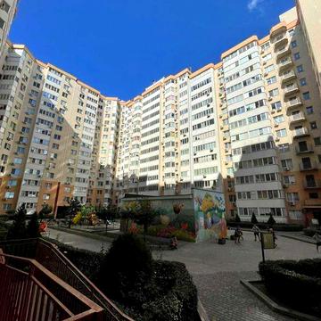 Продается уютная квартира в новом  доме на Таирова