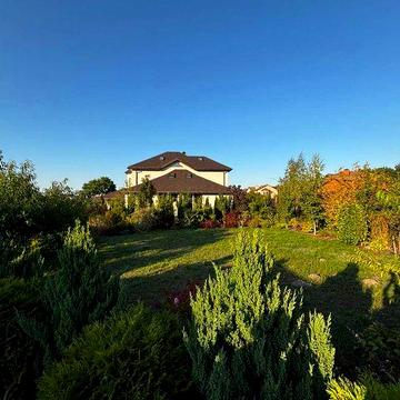 Продаж котеджу з ремонтом в КМ Home Resort Березівка