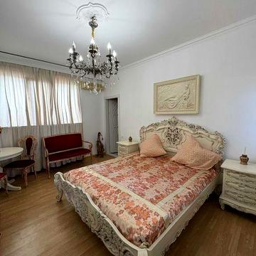 Сдам шикарную двухуровневую квартиру в центре Одессы!