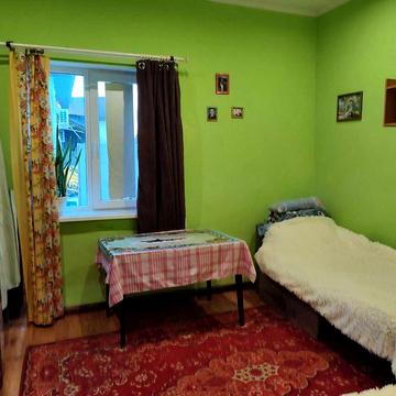 Продається 1-кімнатна квартира Центр, біля Центрального ринку