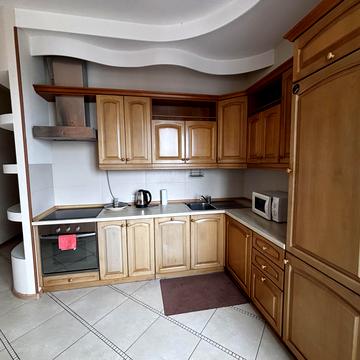 Несторівський пров., 6