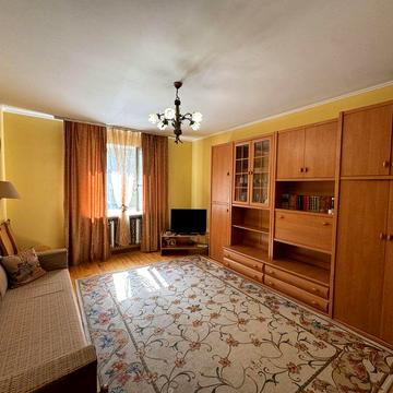 Простора 1к Борщагівка, Курбаса 7а