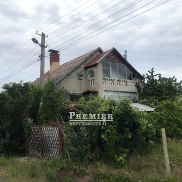 Продається капітальний 3-рівневий будинок 223 кв.м.
