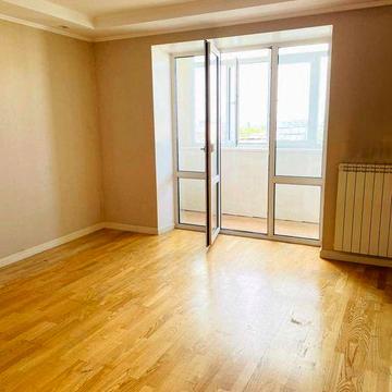 Продаж квартири метро Печерська-150 м, вул.Генерала Алмазова
