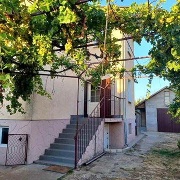 6 кімн. дім Олега Кошового. Фонтанка- 3