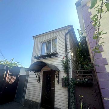 2 комн кв на земле 10 Фонтана 44м2-65000у.е