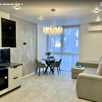 Цегельний пров., 18