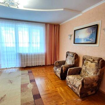 3 комнатная квартира на 5 углах, кухня 11 м2