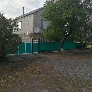 Продаётся жилой  дом со всеми удобствами.