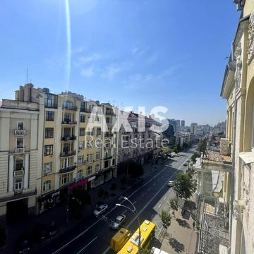 Велика Васильківська вул. (Червоноармійська), 26