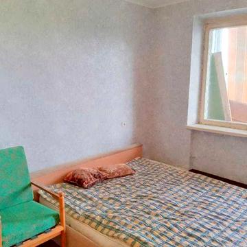 1 кімнатна 37кв.м. на Льотній р-н Бойова