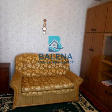 Райдужна вул., 37