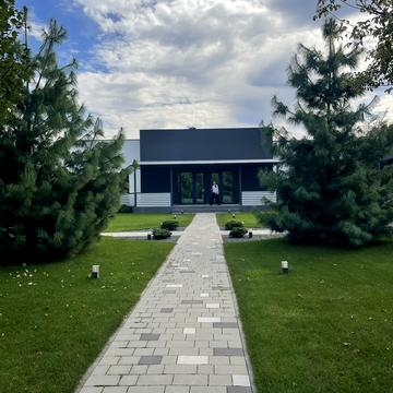 Лугова вул.