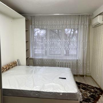 Миропільська вул., 31