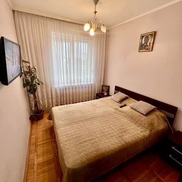 Гвардійська вул., 7