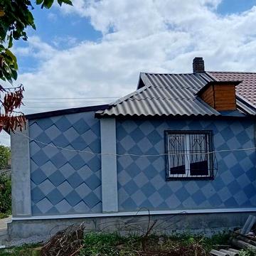 Будинок у центрі с.Аули