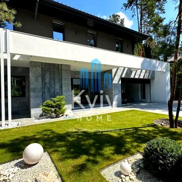 Плютовська вул.