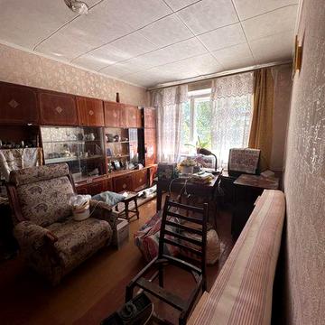 Продам 2-комнатную квартиру ЖК .