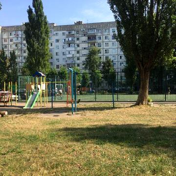 Продам  3 к. кв вул. Б. Тена
