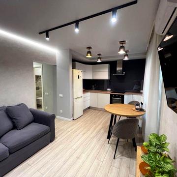 Простора 1к квартира 49м з дизайнерським ремонтом ЖК Welcome Home