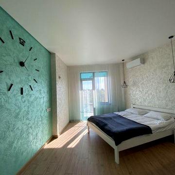 Сдам свою 1 комн.студию на 16 ст Фонтана.по месячно