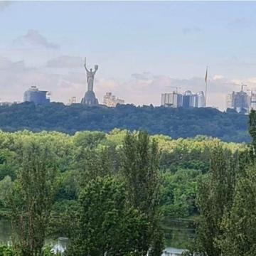 Русанівський бульв., 4