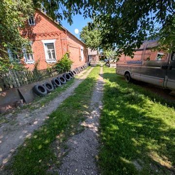 Продам два будинки склад хату дом у Вишгородському районі з технікою