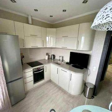 Продаж 1-кімнатна квартира , Драгоманова 8 А , Дарницький р-н.