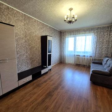 Йорданська вул. (Лайоша Гавро), 11