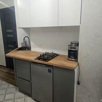Грецька вул., 30