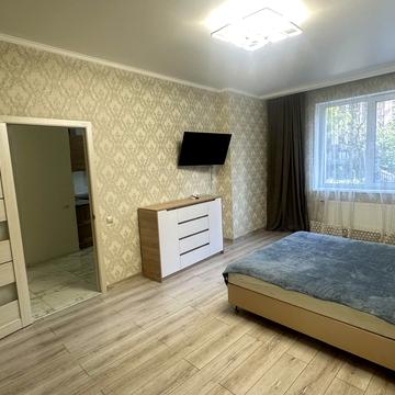 Генуезька вул., 3б