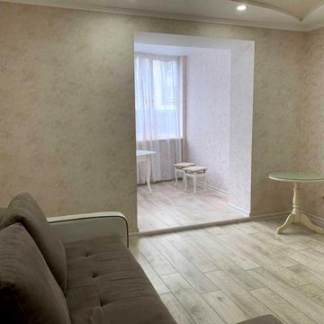 Оренда двох кімнатноі квартири на Виставці