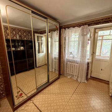 Продаю квартиру р-н Ц. Ринку. Торг