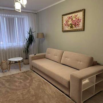 1 кімнатна біля парку