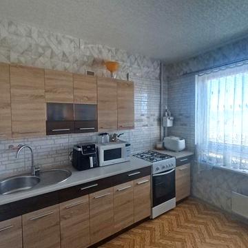 Продаж 2 кімн.квартири 3/9 Комунарський р-н