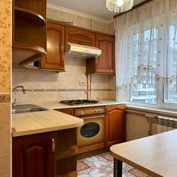 Героїв полку "Азов" вул. (Маршала Малиновського), 28-А