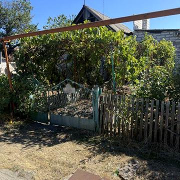 Продаться ділянка в с. Володимирівське 25сот( з будинком під знос)