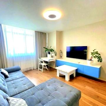 Сдам 3-к квартира в ЖК Глорія Парк, Метро Нивки — 3 хв пішки.