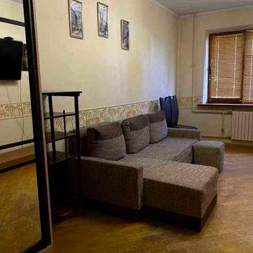 Сдам квартиру на Академика Королёва ул.