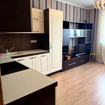 Продам 1кімн. кв., Ю. Кондратюка, 7