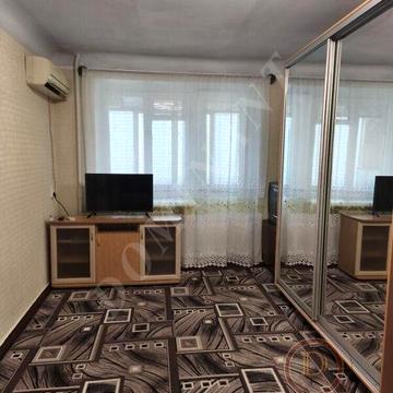 Довгострокова оренда 2к Квартира Нижньодніпровська вулиця