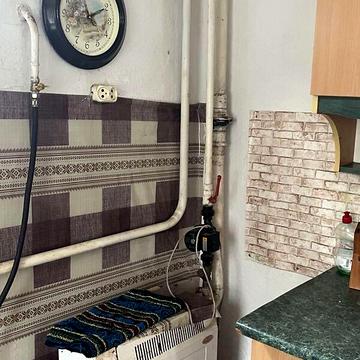 Продаж 5к Дім Космонавтів вулиця