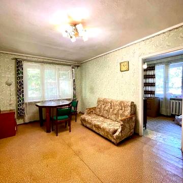 Сегедська вул., 43