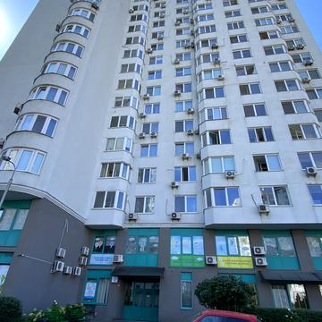 Єлизавети Чавдар вул., 11