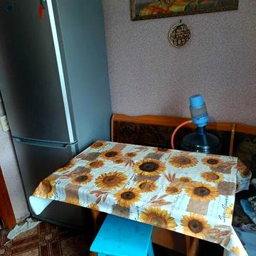 Довгострокова оренда 3к Квартира Світла вулиця