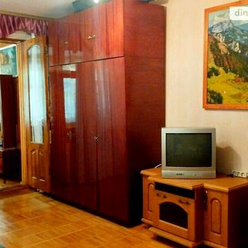 Продаж 3к Квартира Юності проспект