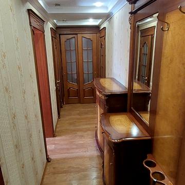 Велика Васильківська вул. (Червоноармійська), 145/1