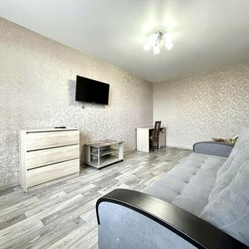 Академіка Павлова вул., 134