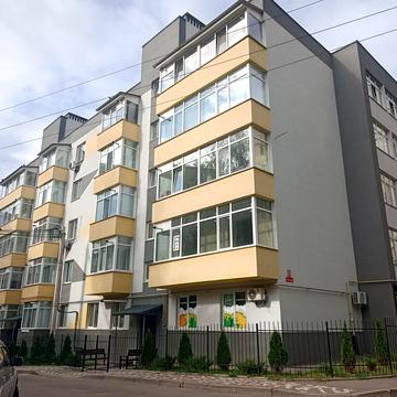 Польова вул., 8